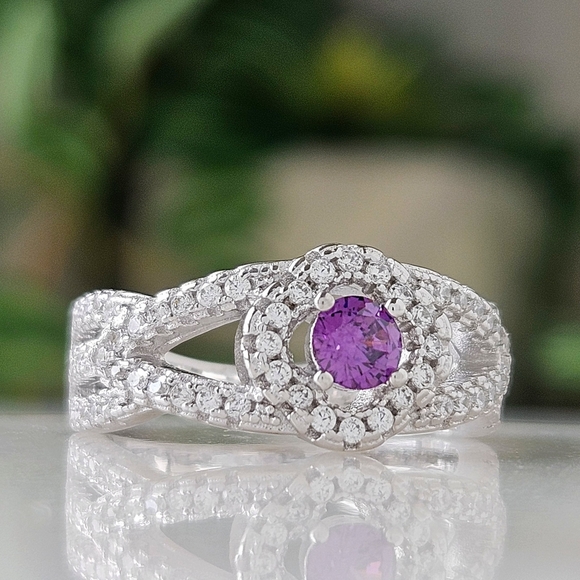 Charmed Aroma Purple Amethyst Ring, size 5, 925 Sterling Silver - Picture 4 of 4